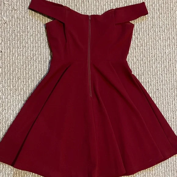 Windsor Dress - Picture 4 of 11